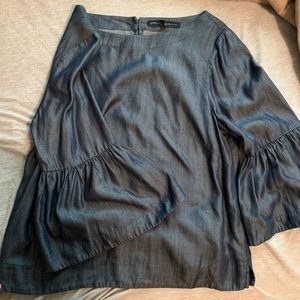 Mid length sleeved jean washed blouse